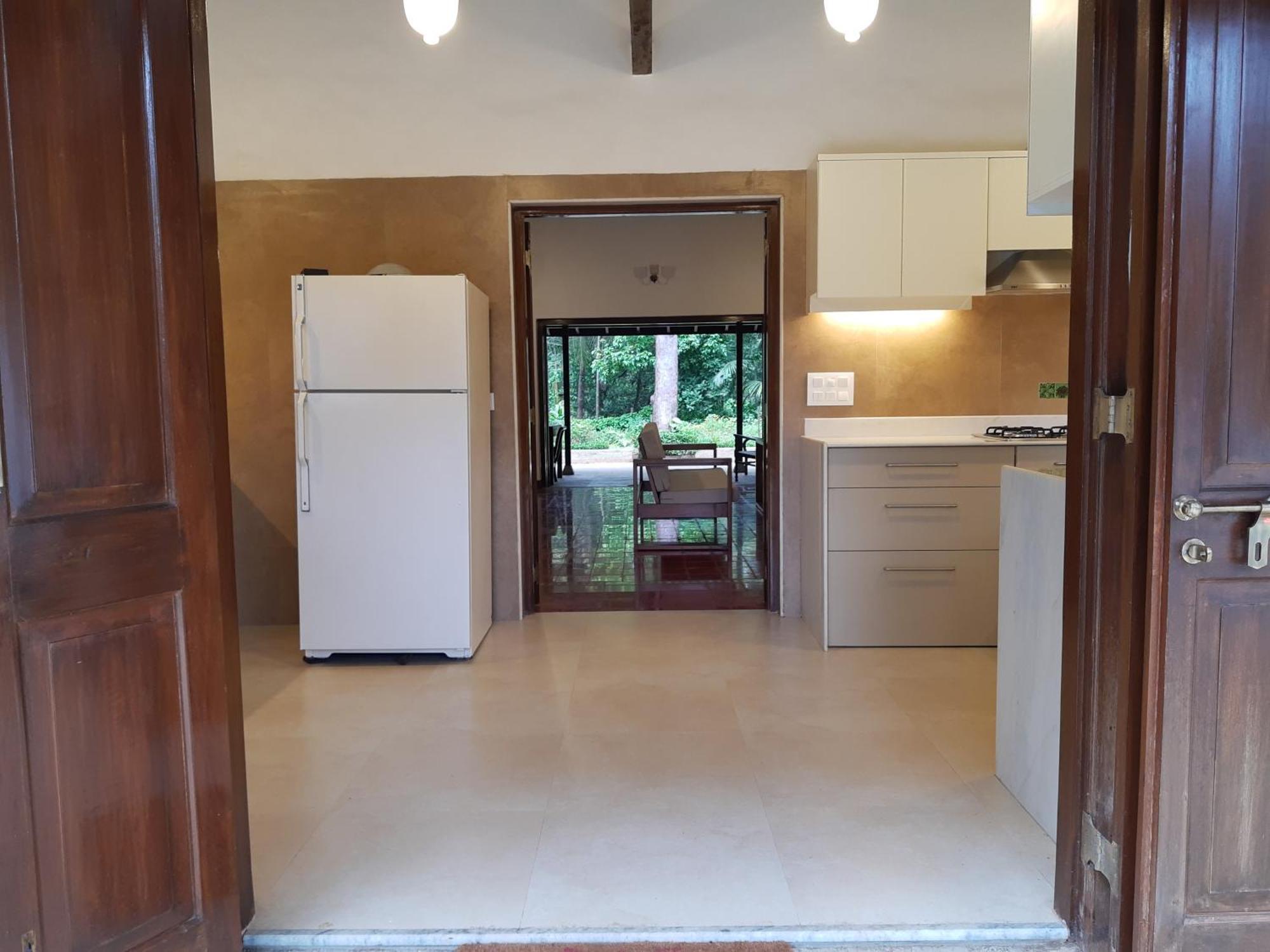 Banyan House - Luxurious 4 Bedroom Villa On One Acre, Near The Beach Nagaon  Dış mekan fotoğraf